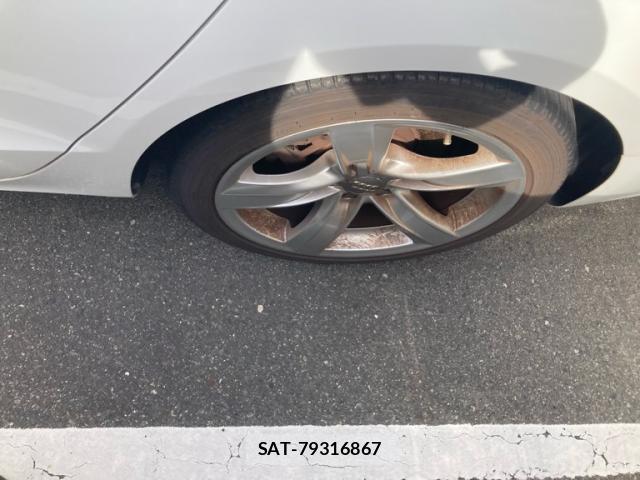 Audi A5 2012-07 8813869-13