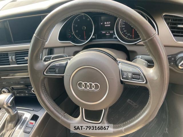 Audi A5 2012-07 8813869-9
