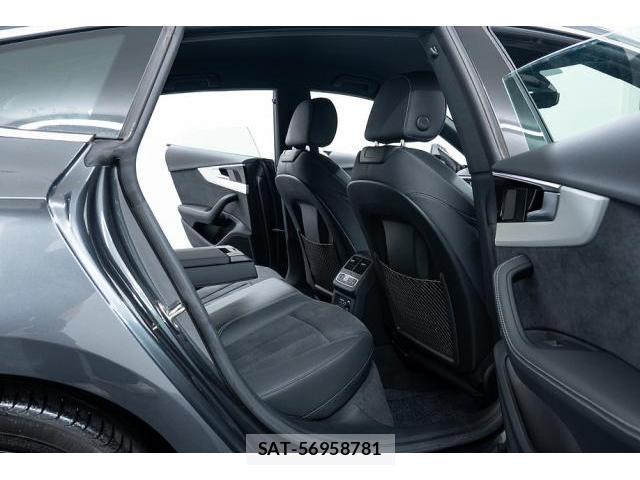 Audi A5 2022-06 8815194-13