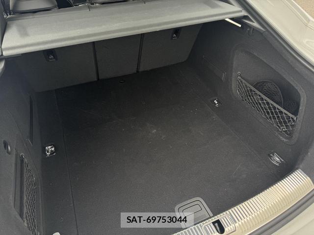 Audi A5 2017-09 8815611-15