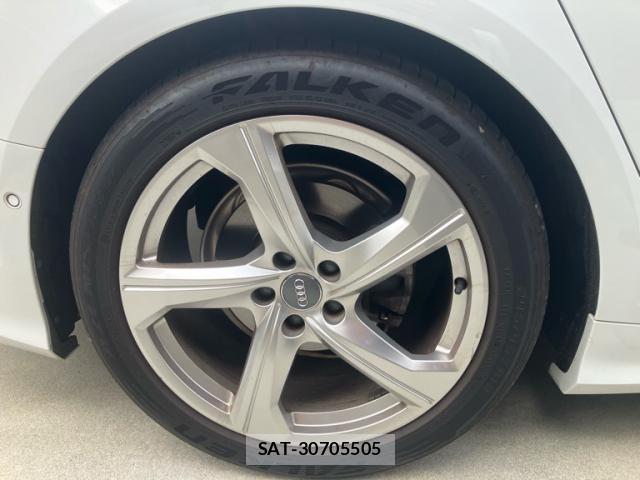 Audi A6 2020-11 8812426-2