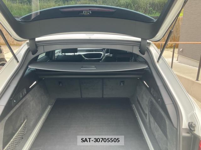 Audi A6 2020-11 8812426-7