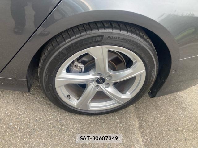 Audi A6 2022-06 8814179-6