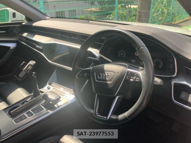 Audi A7 2020-04 8812423-12