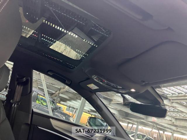 Audi A7 2022-03 8813110-10