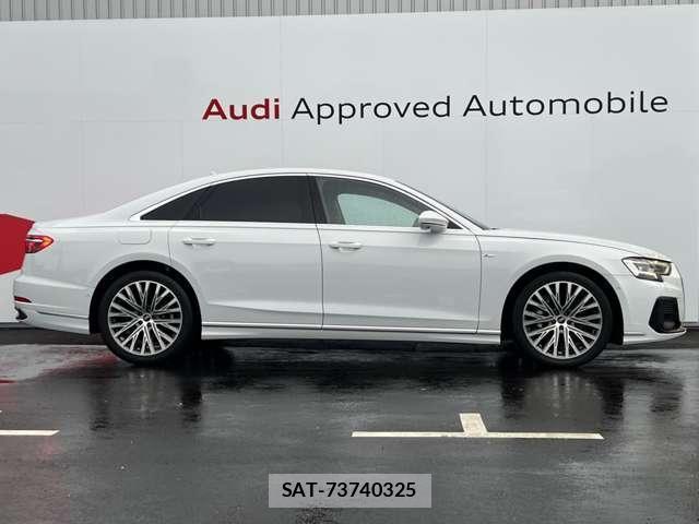 Audi A8 2023-06 8816236-13