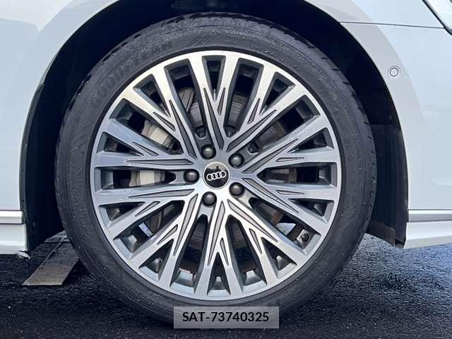 Audi A8 2023-06 8816236-14