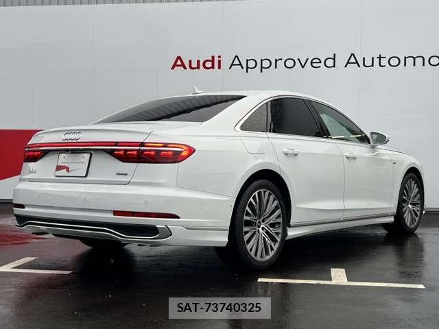 Audi A8 2023-06 8816236-2