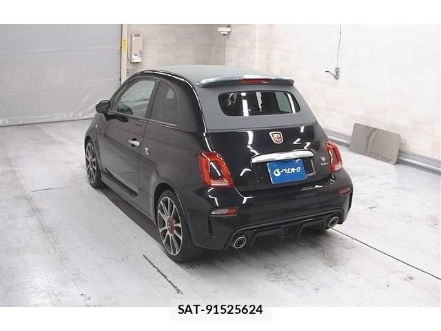 Abarth 595 2023-02 8815377-1