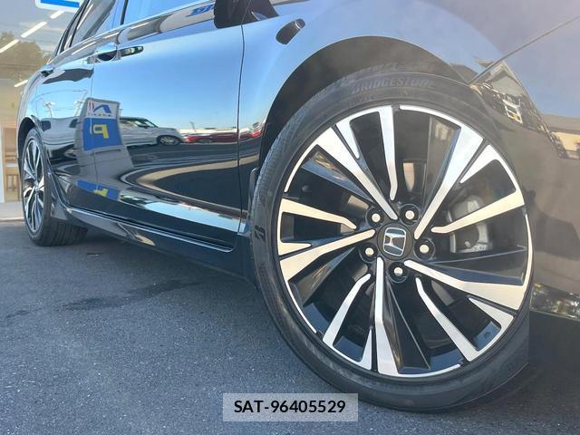 Honda ACCORD HYBRID 2016-10 8815057-11