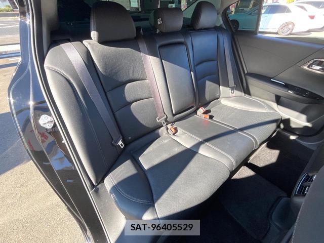 Honda ACCORD HYBRID 2016-10 8815057-8