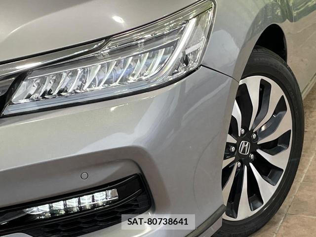 Honda ACCORD HYBRID 2019-02 8817758-11