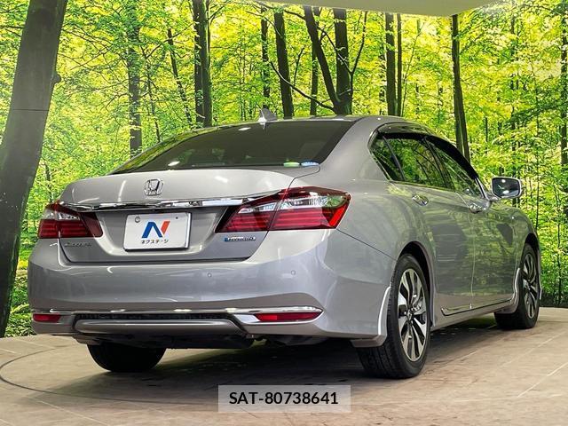 Honda ACCORD HYBRID 2019-02 8817758-16