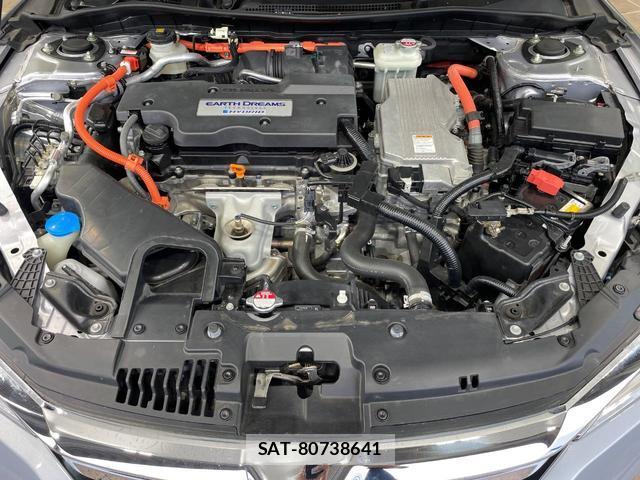 Honda ACCORD HYBRID 2019-02 8817758-17