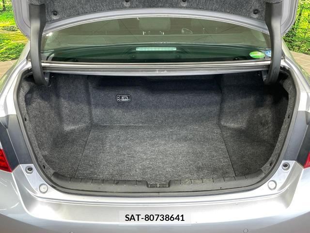 Honda ACCORD HYBRID 2019-02 8817758-9