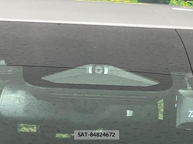 Toyota ALPHARD HYBRID 2024-05 8812174-6