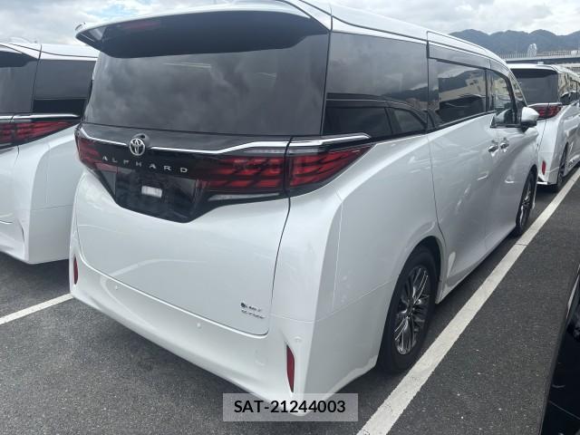 Toyota ALPHARD HYBRID 2023-08 8812708-4