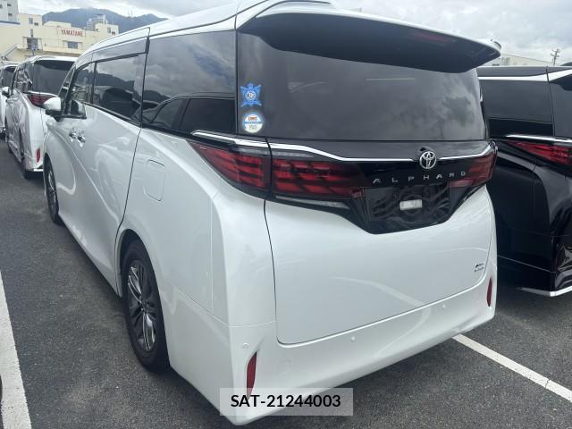 Toyota ALPHARD HYBRID 2023-08 8812708-5