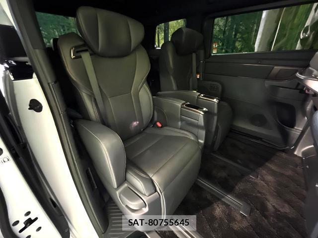 Toyota ALPHARD HYBRID 2023-09 8812860-8