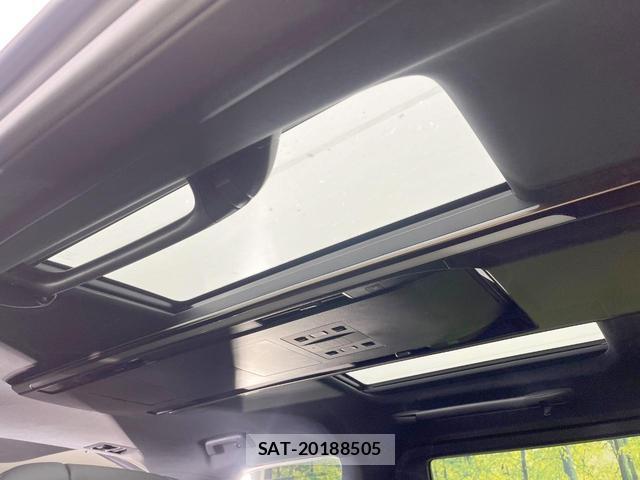 Toyota ALPHARD HYBRID 2023-08 8814003-2