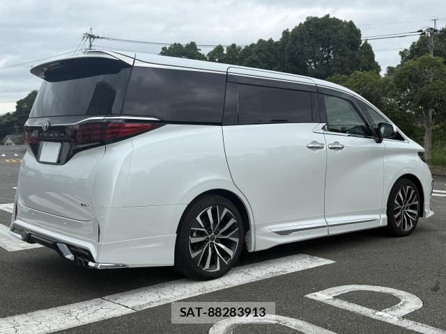 Toyota ALPHARD HYBRID 2025-07 8814053-1