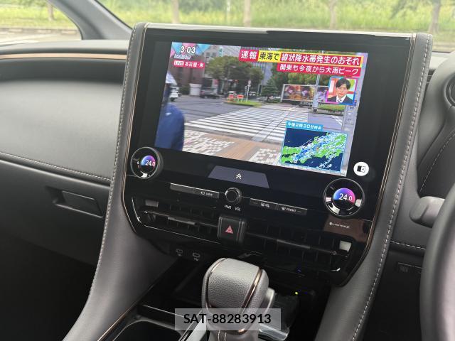 Toyota ALPHARD HYBRID 2025-07 8814053-4