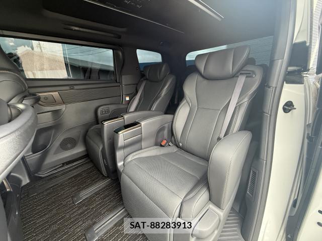 Toyota ALPHARD HYBRID 2025-07 8814053-6