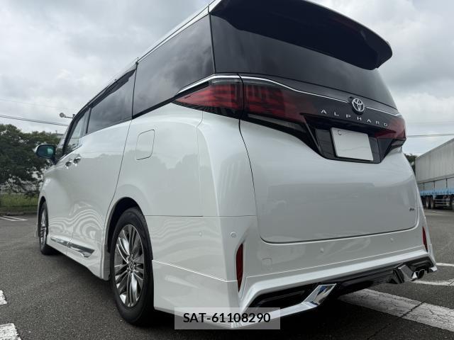 Toyota ALPHARD HYBRID 2024-01 8814054-13
