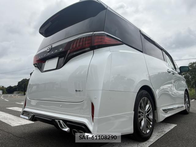 Toyota ALPHARD HYBRID 2024-01 8814054-14