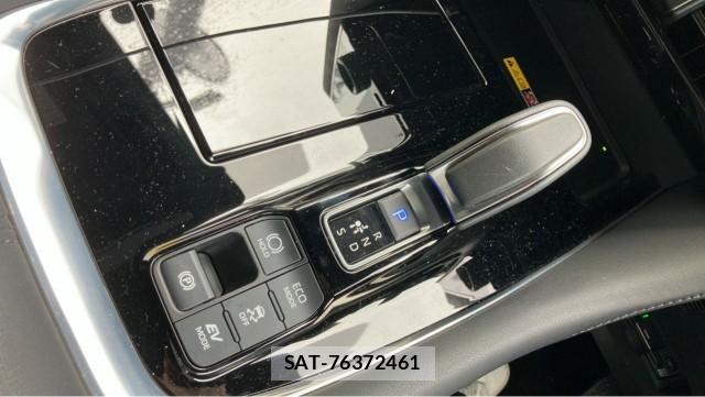 Toyota ALPHARD HYBRID 2025-05 8815463-14