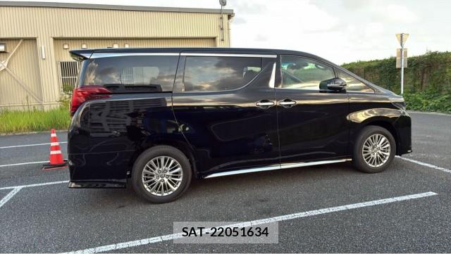 Toyota ALPHARD HYBRID 2022-03 8815538-10