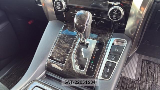 Toyota ALPHARD HYBRID 2022-03 8815538-14