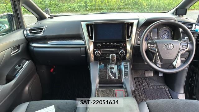 Toyota ALPHARD HYBRID 2022-03 8815538-2