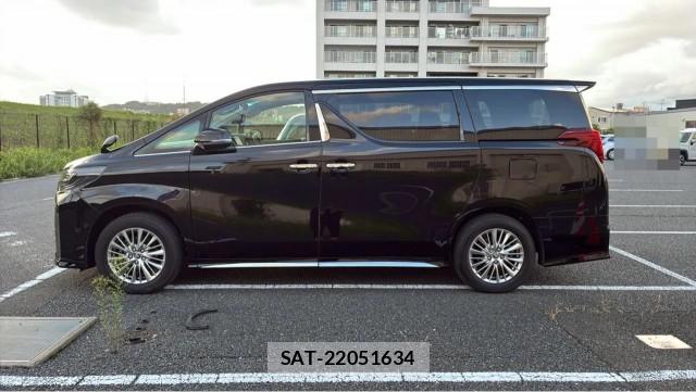 Toyota ALPHARD HYBRID 2022-03 8815538-3