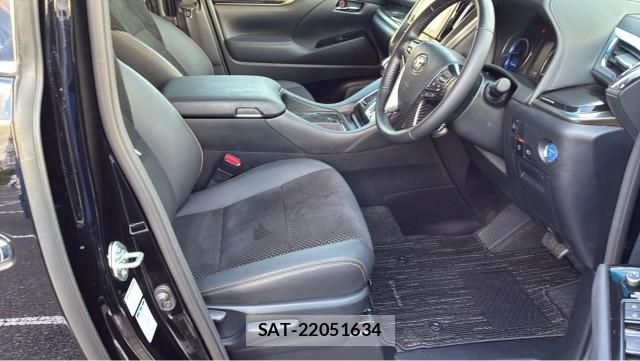 Toyota ALPHARD HYBRID 2022-03 8815538-5