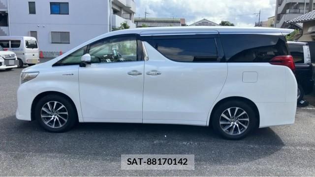 Toyota ALPHARD HYBRID 2017-03 8815566-10