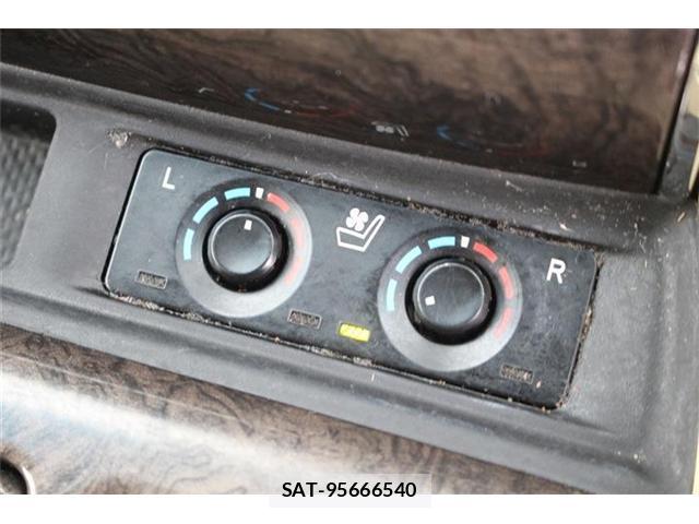 Toyota ALPHARD HYBRID 2020-04 8815685-5