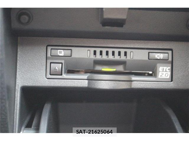 Toyota ALPHARD HYBRID 2020-01 8815687-4