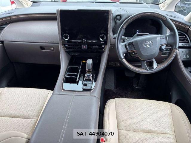 Toyota ALPHARD HYBRID 2024-11 8816174-2