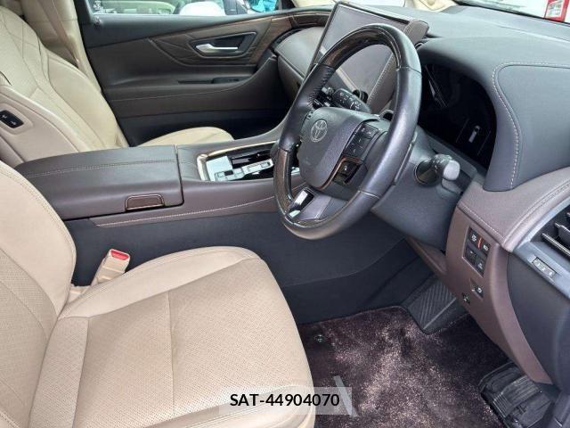 Toyota ALPHARD HYBRID 2024-11 8816174-4