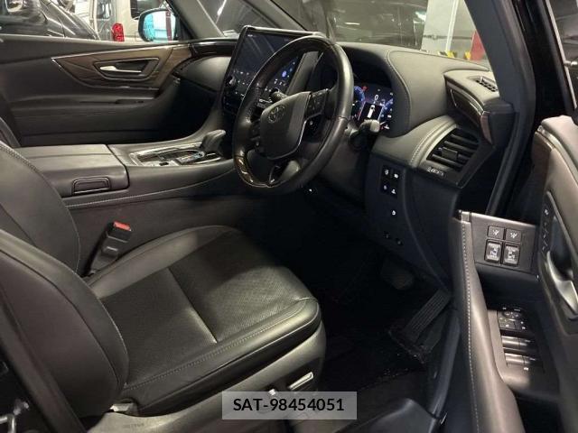 Toyota ALPHARD HYBRID 2024-01 8816175-3