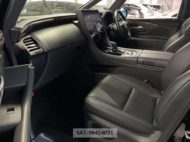 Toyota ALPHARD HYBRID 2024-01 8816175-5