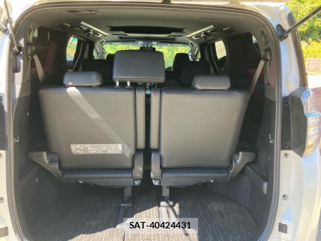 Toyota ALPHARD HYBRID 2017-10 8816296-14