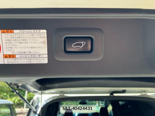 Toyota ALPHARD HYBRID 2017-10 8816296-16