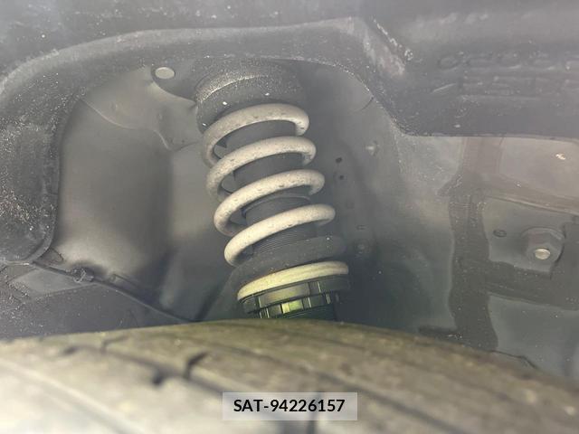 Toyota ALPHARD HYBRID 2018-11 8816468-19