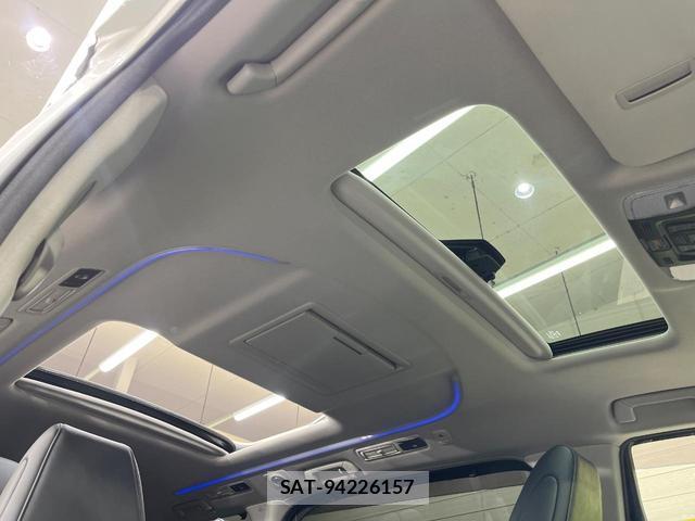 Toyota ALPHARD HYBRID 2018-11 8816468-3