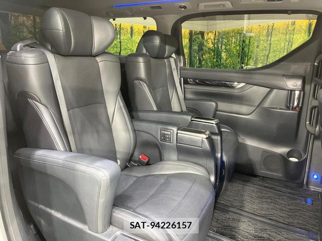 Toyota ALPHARD HYBRID 2018-11 8816468-8