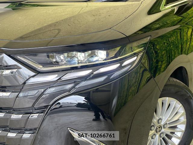 Toyota ALPHARD HYBRID 2026-02 8817511-12