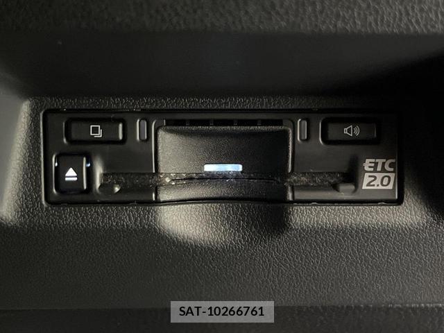 Toyota ALPHARD HYBRID 2026-02 8817511-4