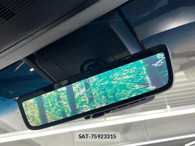 Toyota ALPHARD 2023-02 8812257-6